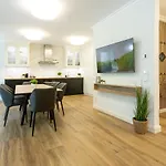 Appartement Chloe Exklusiv In Lage Mit Strandkorb Am Binz
