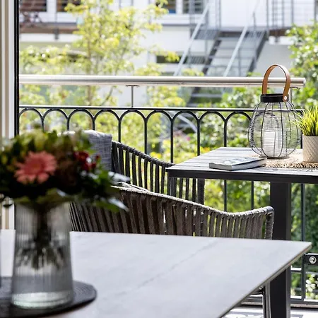 Chloe Exklusiv In Lage