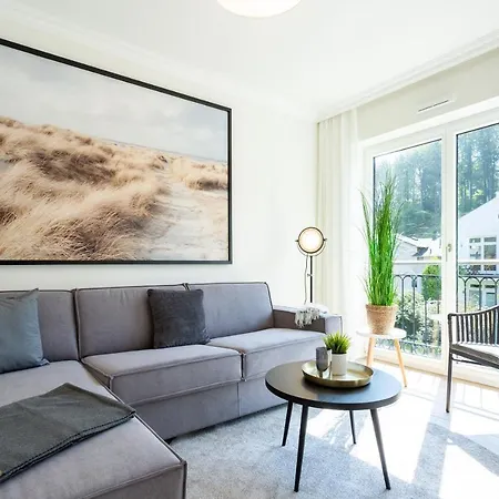 Chloe Exklusiv In Lage Binz