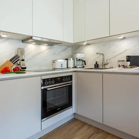Chloe Exklusiv In Lage Apartment Binz