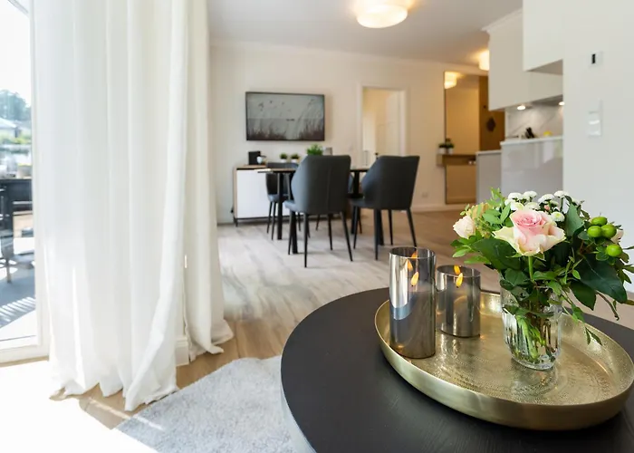 Chloe Exklusiv In Lage Mit Strandkorb Am Appartement Binz